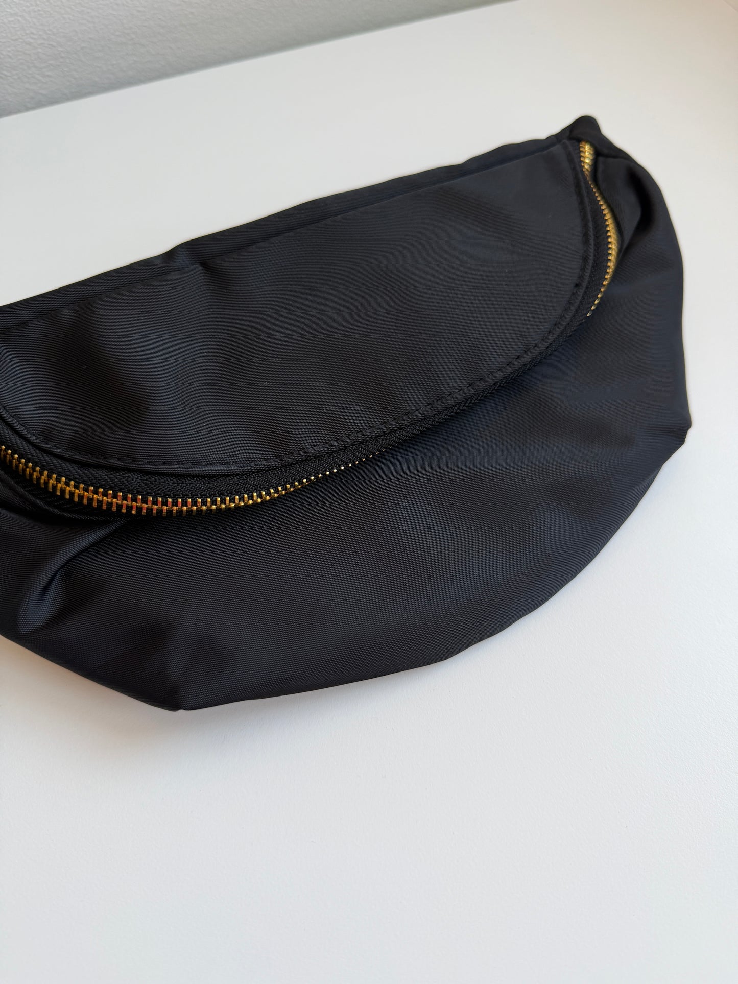 Large/Adult cross body/bumbag