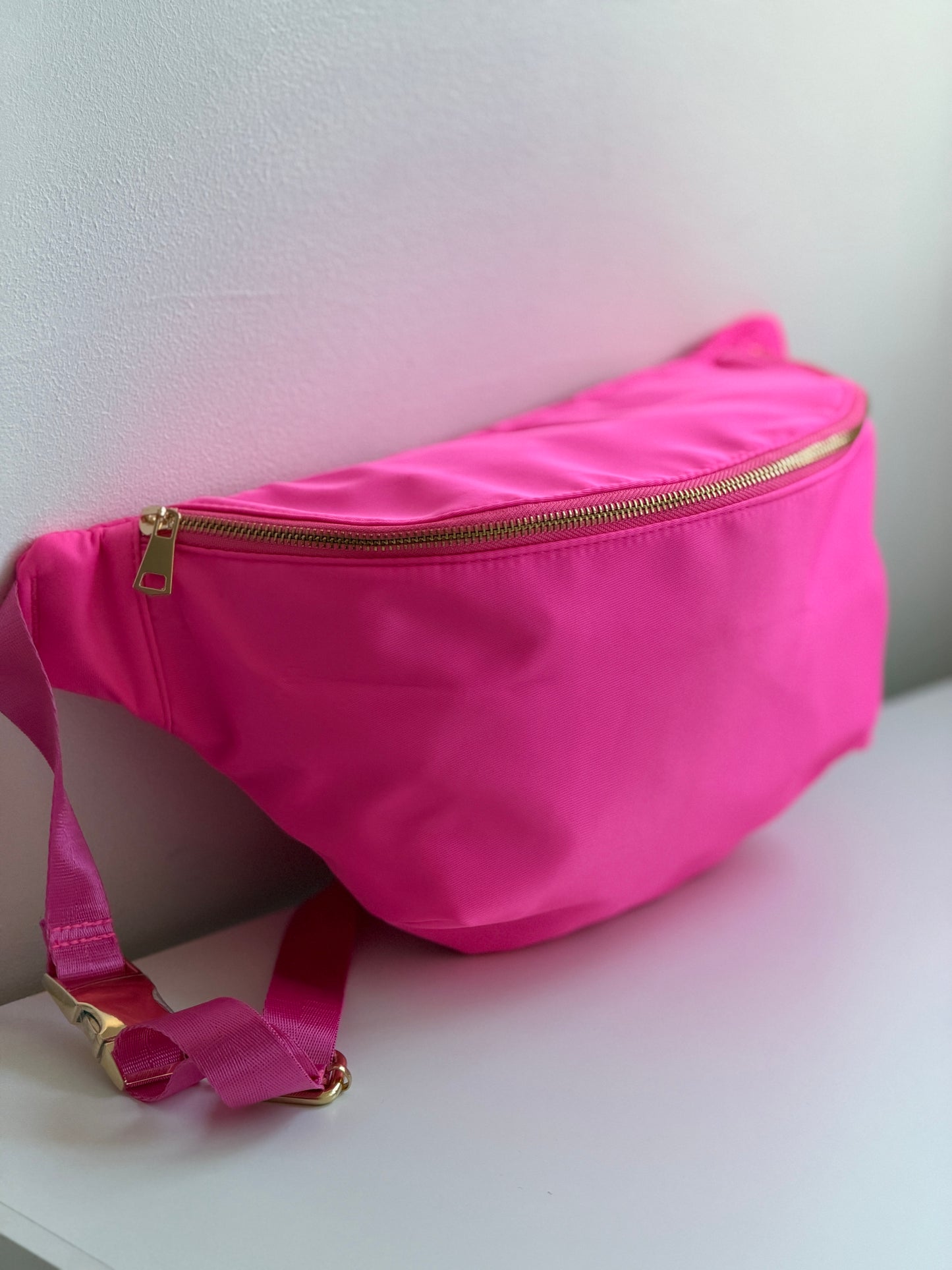Large/Adult cross body/bumbag