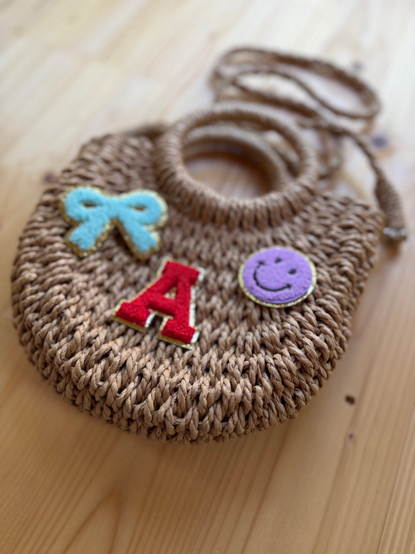 Straw mini handbag