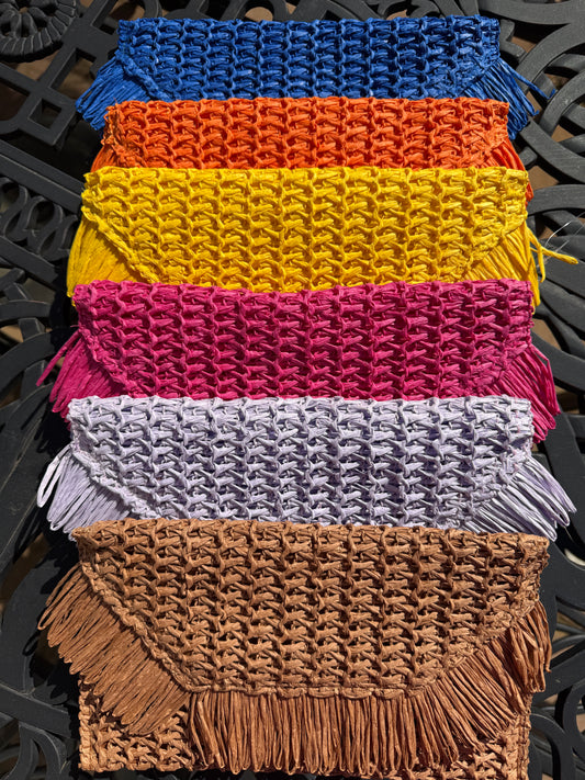 Straw raffia clutch bag