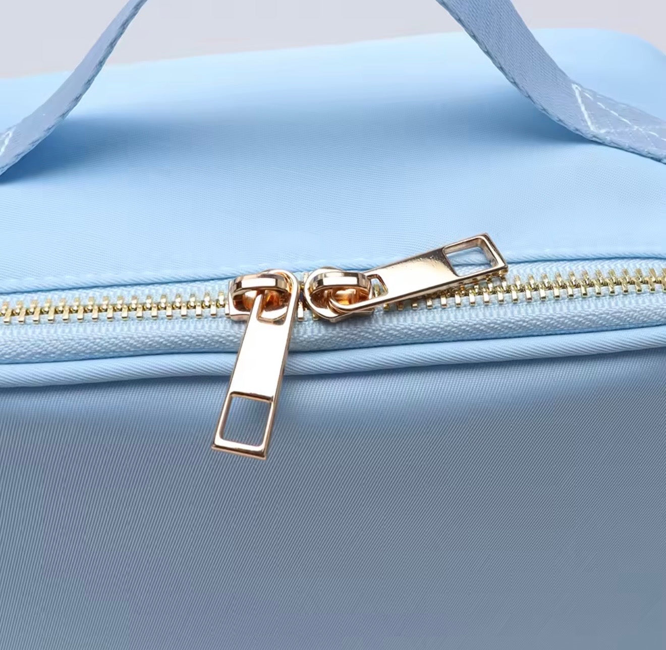 Best selling nylon personalised lunchbox with patches or embroidery