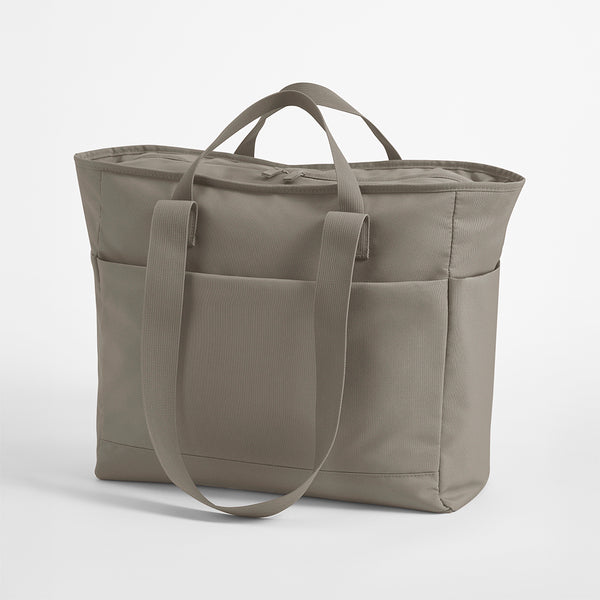 Personalised zippered tote bag with patches or embroidery